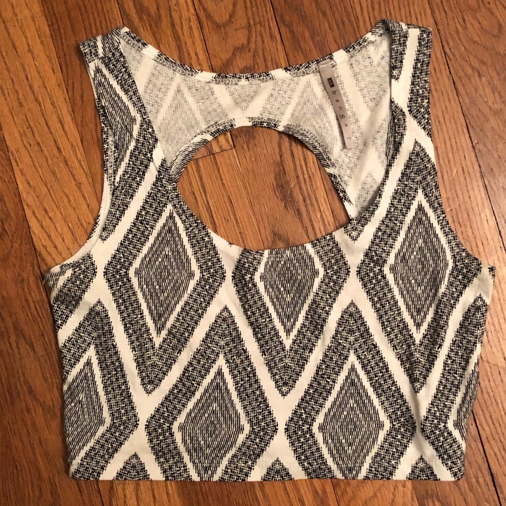 Open Back Crop Top - Picture 2 of 4